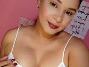 Myfreecams Sex Cam of Macarena