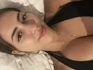 Myfreecams Adult Video Chat of Sieenna