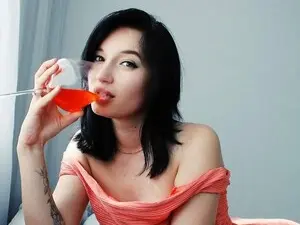 Myfreecams Nude Webcam of Lina62