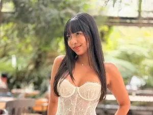 Myfreecams Nude Webcam of Aprilalen