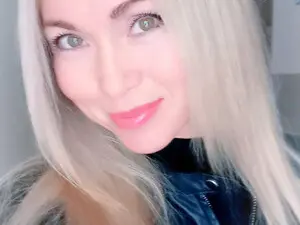 Myfreecams Nude Webcam of Ellisagirl