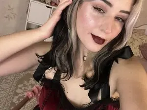 Myfreecams Best live sex cam show of LissaLucy
