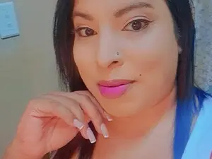 Myfreecams Live Sex Cam of Indiantopaz69