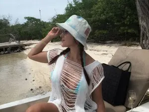 Myfreecams Live Sex Cam of CamilaGoldenn