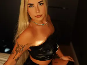 Myfreecams Adult Webcams of KristySmile23