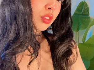 Myfreecams Best live sex cam show of Saphyralux