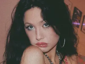 Myfreecams Sex Chat of bbyvalentinex