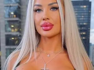Myfreecams Private Sex Chat of AwwwElla