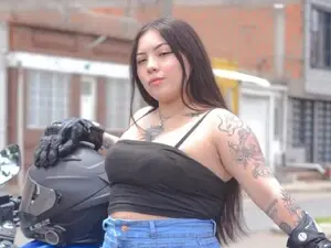 Myfreecams Live Sex Cam of Isa_reel_