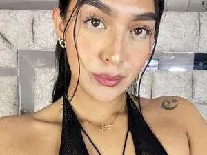Myfreecams Free Porn Cam of SaraGreey