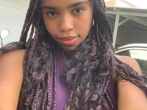 Myfreecams Live Sex Cam of EmmaLovve