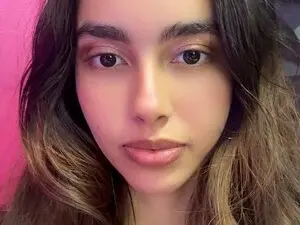 Myfreecams Watch Live Sex Cams of SarahSummers