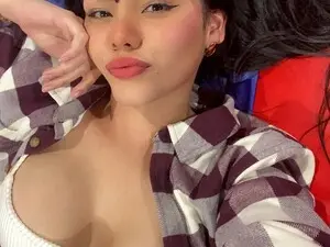 Myfreecams Sex Cam of Julieta_foxx