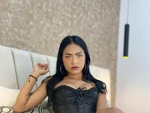 Myfreecams Live Sex Cam of Chloe_Brownn