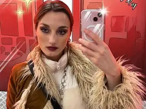Myfreecams Free Live Porn of Monic1
