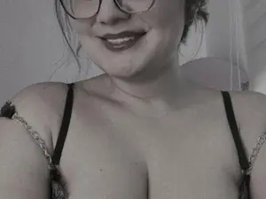 Myfreecams Live Sex Cam of PaulaCostello