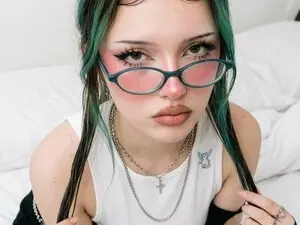 Myfreecams Live Sex of SweetiieVal