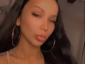 Myfreecams Adult Webcams of heylisten