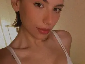 Myfreecams Adult Webcam of AlexaBlancOh
