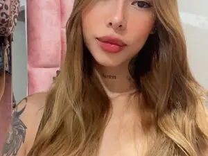 Myfreecams Sex Cam of Kriss_Luna