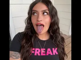 Streamate Watch Live Sex Cams of SaigeKiljoy