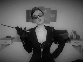 Streamate Free Porn Cam of MistressMadelyn