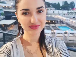 Streamate Sex Chat of Meri_Gold
