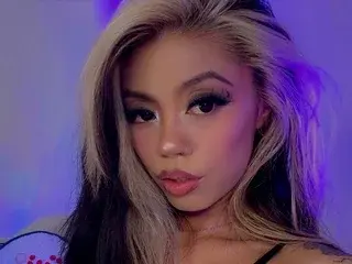Streamate Best live sex cam show of SilkyDanes