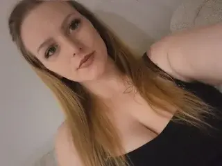 Streamate Free Porn Cam of Flirtywanderlust