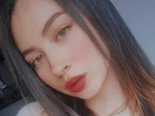 Streamate Best live sex cam show of RoxanneWill