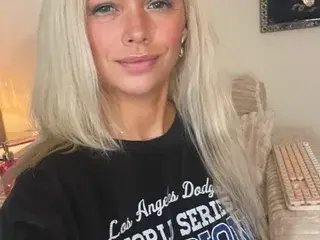 Streamate Best live sex cam show of SophiaSinclaireX