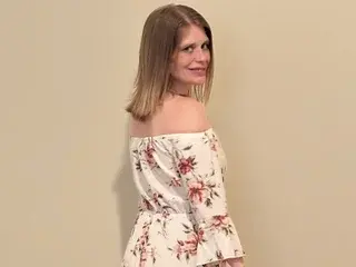 Streamate Sex Cam of ZoeeB