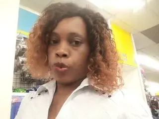 Streamate Watch Live Sex Cams of ShyQueen25