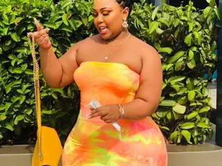 Streamate Nude Webcam of FatAssAfricanBaddieee