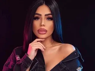 Streamate Nude Webcam of LunaVixe00