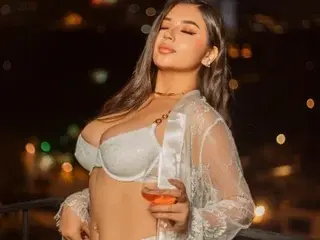 Streamate Live Sex Cam of TynaJohnson