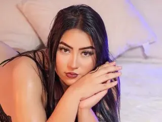 Streamate Free Porn Cam of Emberrvelvet