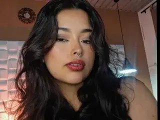 Streamate Adult Webcams of Ariana_Piercee