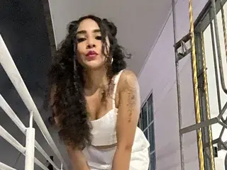 Streamate Nude Webcam of CastleBeauty