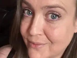Streamate Private Sex Chat of SuzyJohnston