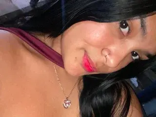 Streamate Nude Webcam of LinaSmall