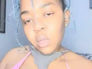 Streamate Free Live Porn of CANDYSHAKKERX