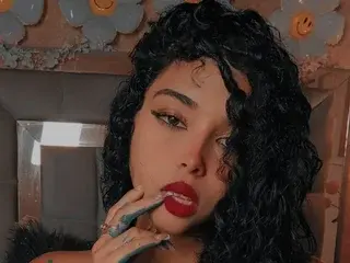 Streamate Free Live Porn of Estrella_19