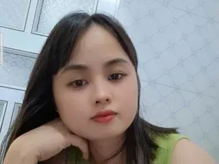 Streamate Nude Webcam of MinzyMe