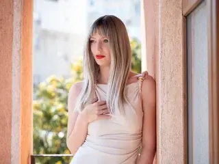 Streamate Live Porn of RosemaryGrey