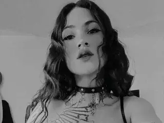 Streamate Free Porn Cam of ManuEvans