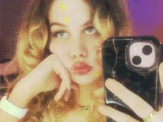 Streamate Nude Webcam of Pinkstarburstt
