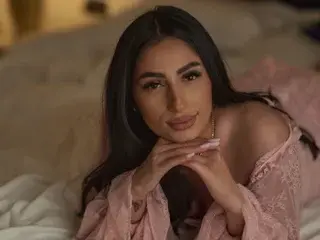 Streamate Private Sex Chat of AvaLyynn