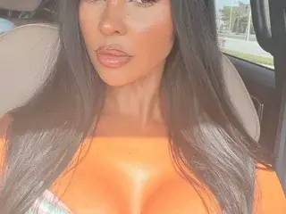 Streamate Live Porn of Shybuttcute