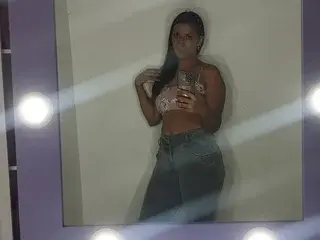 Streamate Live Sex of Laura_Mendosa